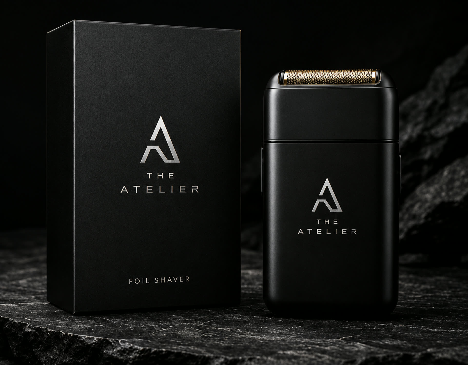 The Atelier foil shaver with its presentation box